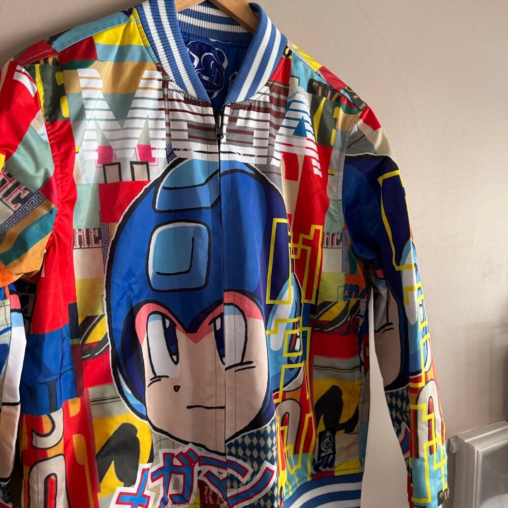 Megaman Capcom Reversible Bomber Lightweight Jack… - image 8